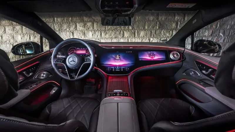 Nội thất sang trọng của Mercedes-Benz EQS 1