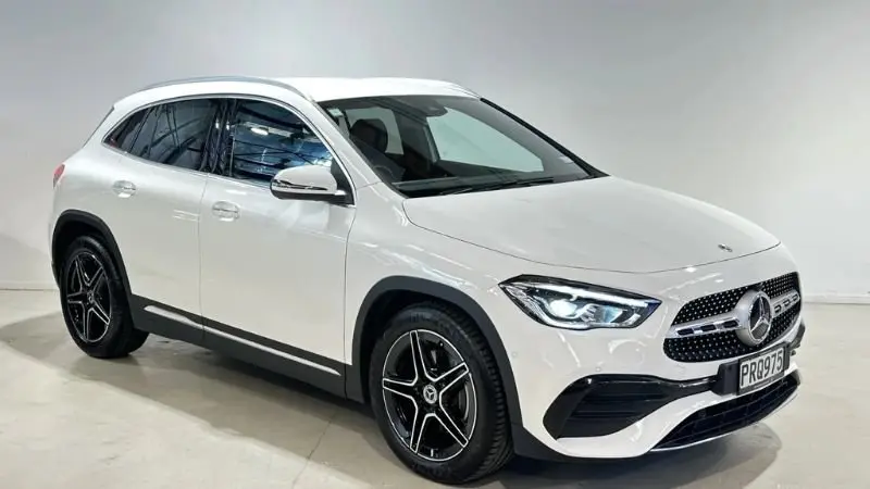 Ảnh chất lượng cao Mercedes-Benz GLA 200 20