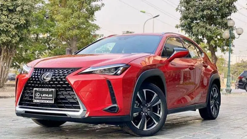 Ngoại thất Lexus UX200 sang trọng - Ảnh 11 Ngoại thất Lexus UX200 sang trọng - Ảnh 11