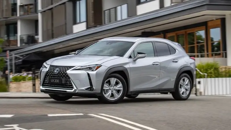 Ngoại thất Lexus UX200 sang trọng - Ảnh 12 Ngoại thất Lexus UX200 sang trọng - Ảnh 12
