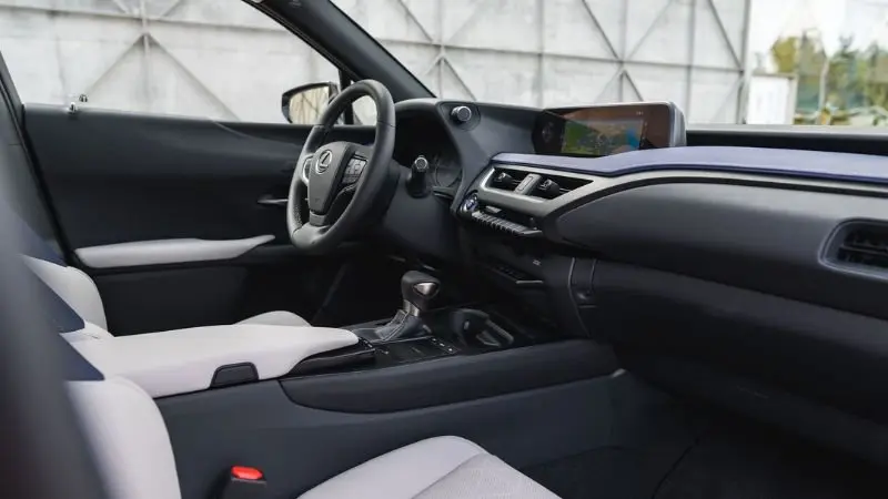Nội thất xe Lexus UX200 - Ảnh 9 Nội thất xe Lexus UX200 - Ảnh 9