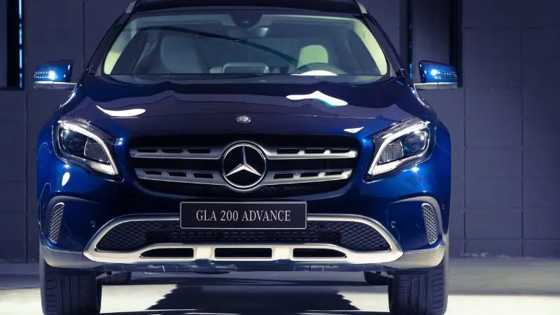 Ảnh xe Mercedes GLB 200 từ mọi góc nhìn 4