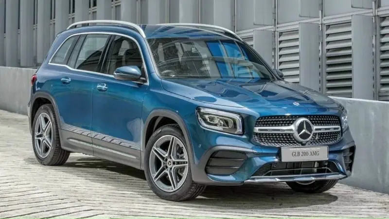 Ảnh xe Mercedes GLB 200 từ mọi góc nhìn 9
