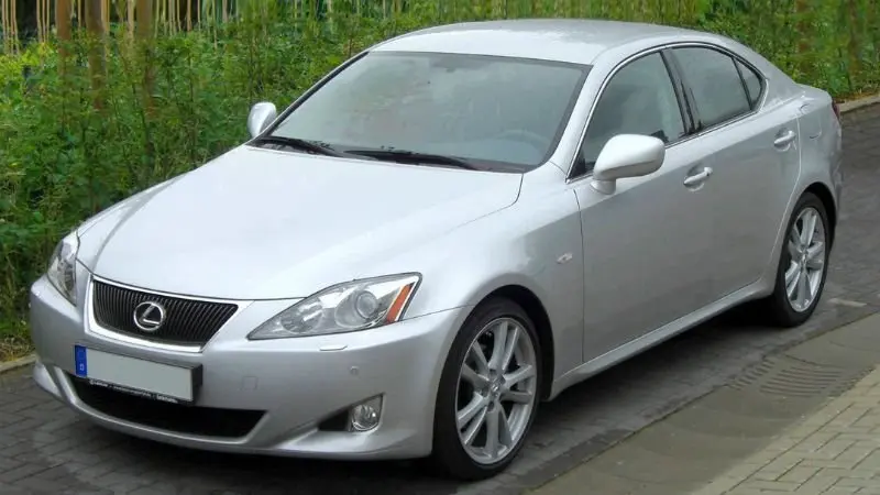 Phiên bản Lexus IS250 Sedan - Ảnh 13