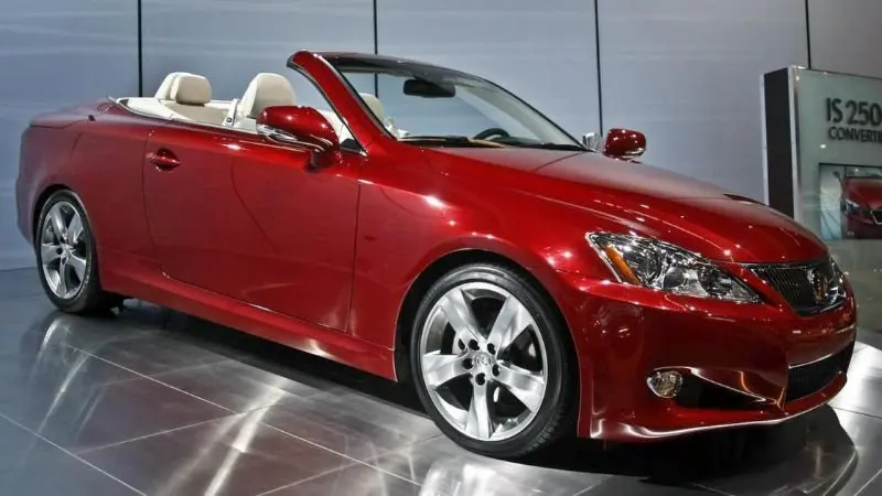 Phiên bản Lexus IS250C - Ảnh 10