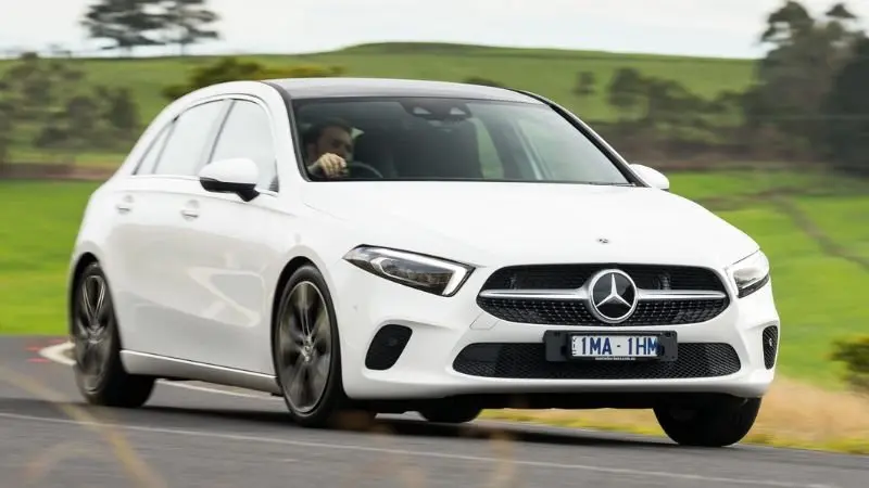 Hình xe Mercedes A200 mới nhất 12