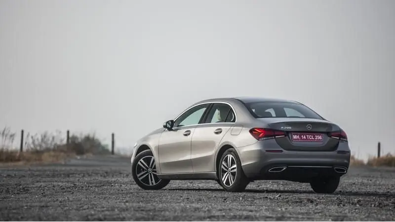 Hình ảnh xe Mercedes A200 chất lượng cao 13