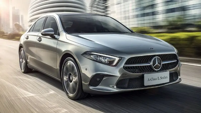 Hình xe Mercedes A200 mới nhất 5