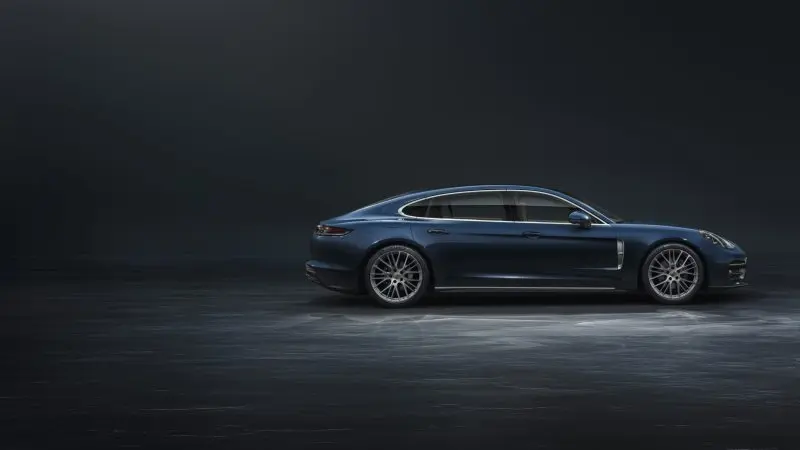 Hình ảnh Porsche Panamera chất lượng cao 19
