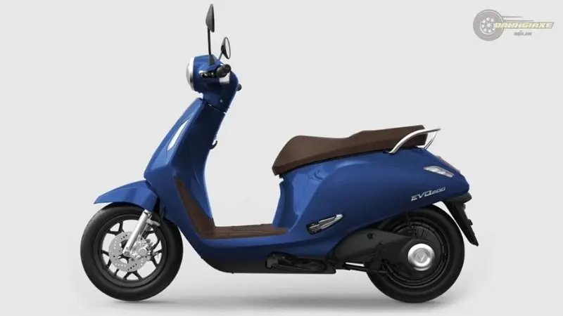 Evo200 Lite màu xanh