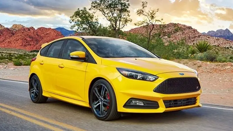 Ford Focus hatchback 04 Ford Focus hatchback 04