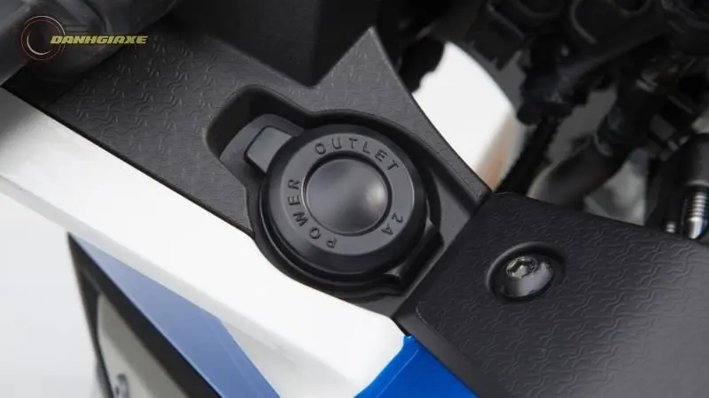 Honda Africa Twin 10