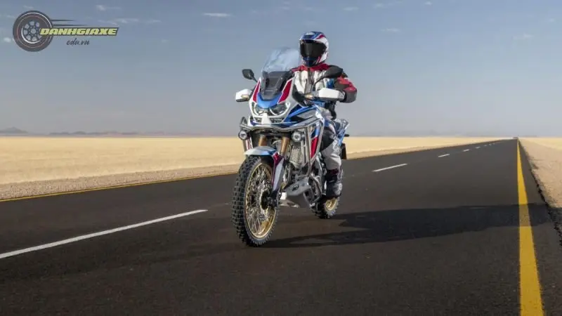 Honda Africa Twin 6