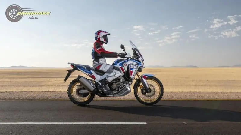 Honda Africa Twin 9