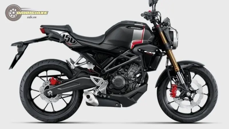 Honda CB150R 3