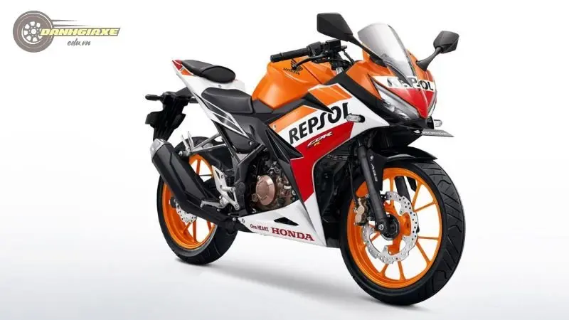 Honda CBR150R 9 Honda CBR150R 9