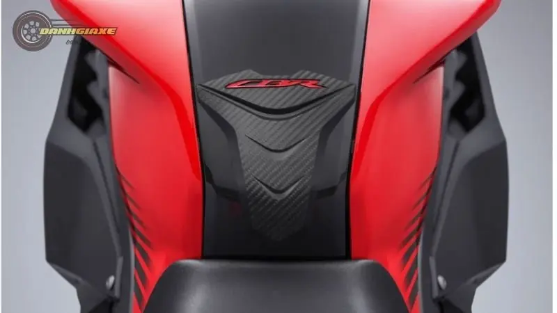 Honda CBR150R 15 Honda CBR150R 15