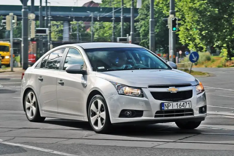 Hình ảnh xe Chevrolet Cruze phiên bản mới nhất 13