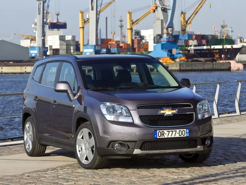 Hình ảnh xe Chevrolet Orlando đẹp 24