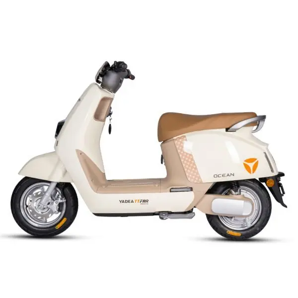 Yadea Ocean 2024 màu trắng sữa