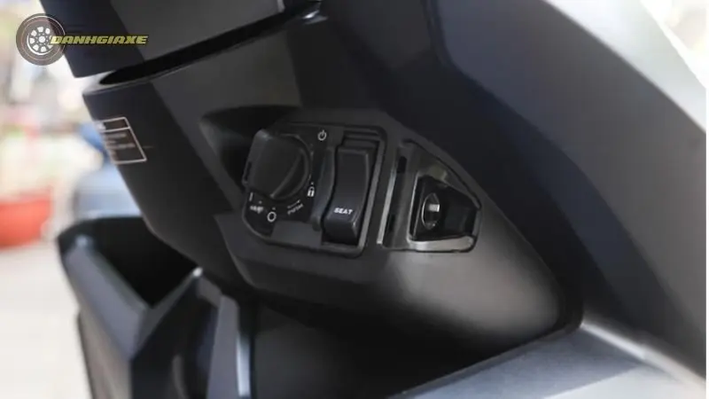 Honda Vario 150 khóa 1