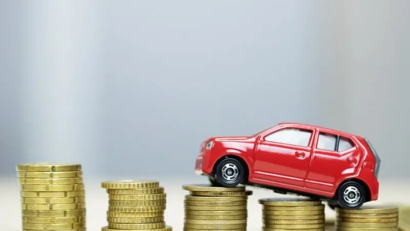 Tổng chi phí nuôi ô tô trong 1 năm Tổng chi phí nuôi ô tô trong 1 năm