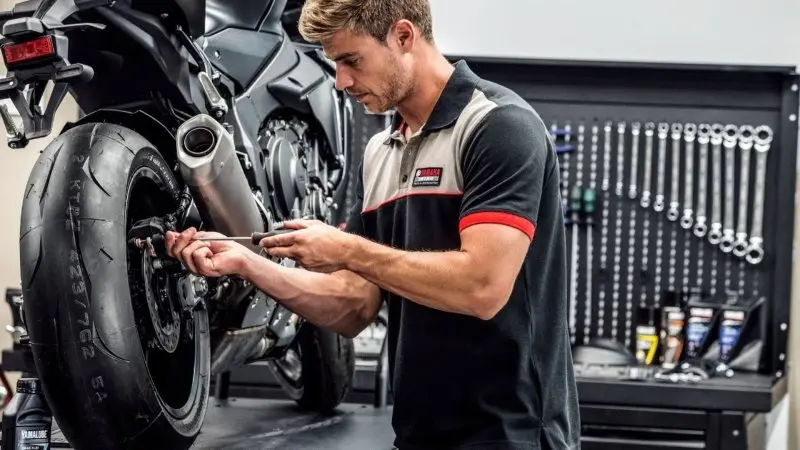 Quy trình bảo dưỡng xe máy định kỳ Quy trình bảo dưỡng xe máy định kỳ