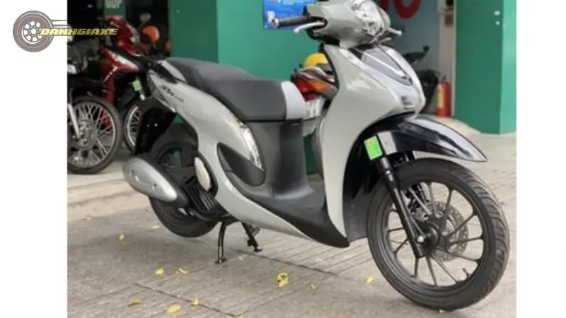 Honda SH Mode 125 11