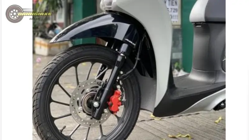 Honda SH Mode 125 12