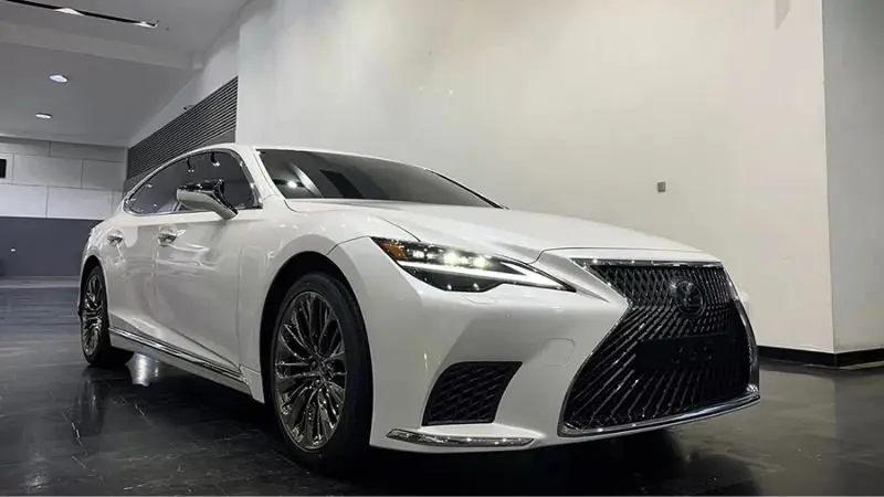 Chi tiết ngoại thất xe Lexus LS 500 - Ảnh 21