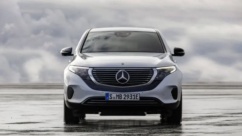 Ảnh ngoại thất Mercedes-Benz EQC 17
