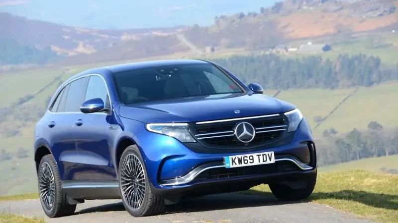 Ảnh ngoại thất Mercedes-Benz EQC 21
