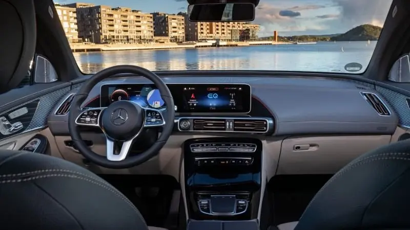 Ảnh nội thất Mercedes-Benz EQC 9