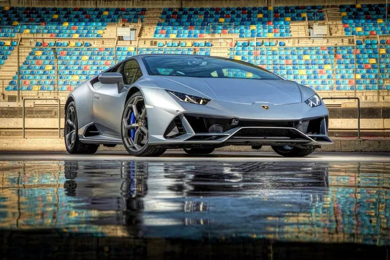 Hình ảnh Lamborghini Huracan Evo 4K 6