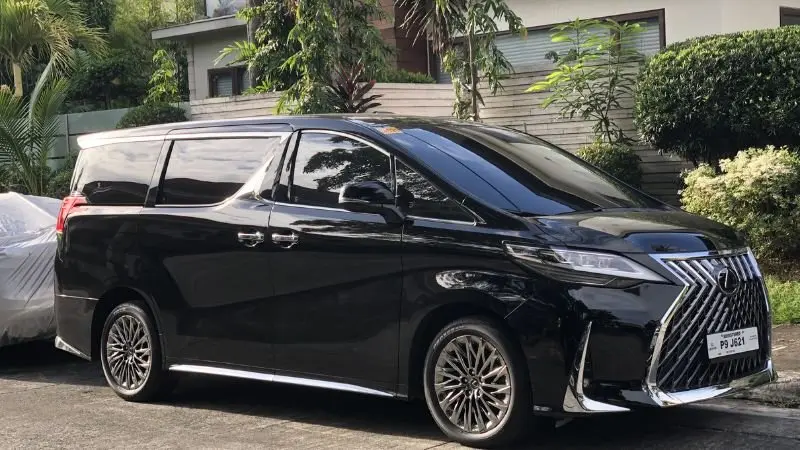 Ngoại thất của Lexus LM300h - Ảnh 6