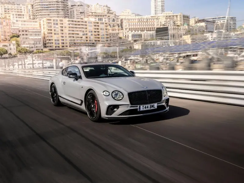 Ảnh xe Bentley Continental GT 4K 22