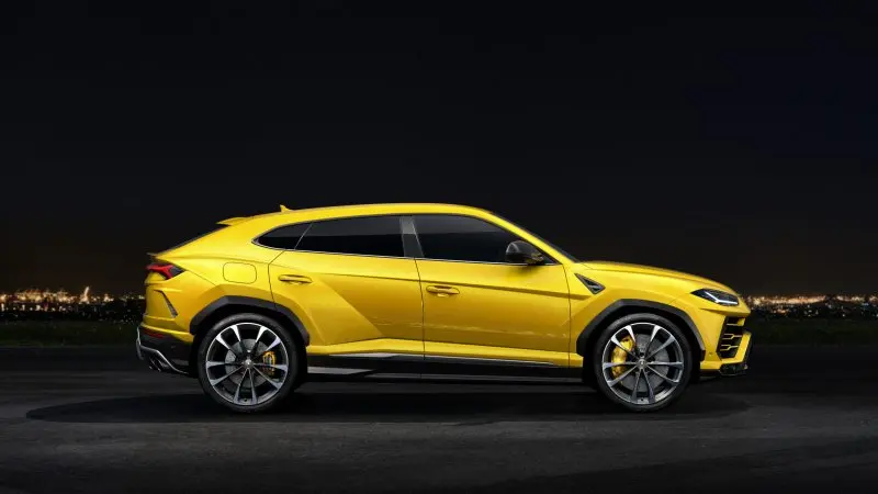 Hình Lamborghini Urus chất lượng cao 1