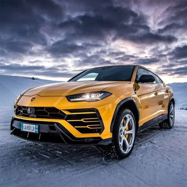 Hình ảnh Lamborghini Urus ấn tượng 20