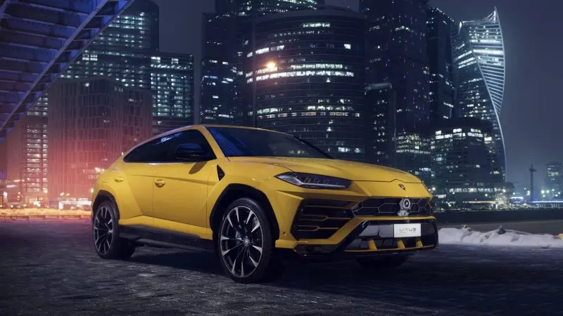 Hình Lamborghini Urus chất lượng cao 10