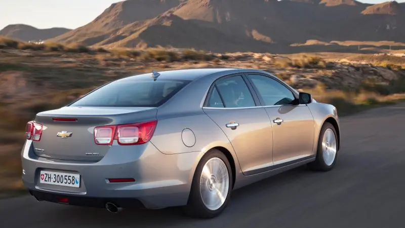 Ảnh Chevrolet Malibu HD 2