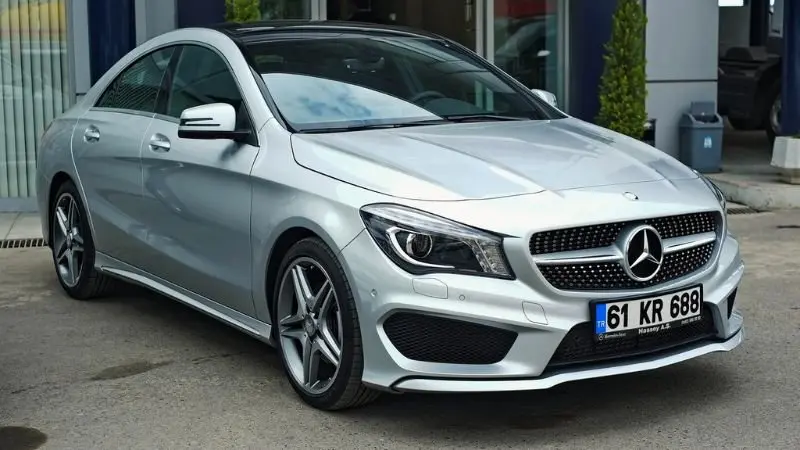 Hình ảnh Mercedes CLA 200 đẹp 13