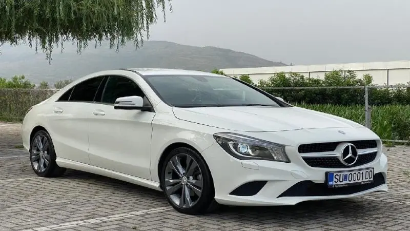 Hình ảnh Mercedes CLA 200 đẹp 18