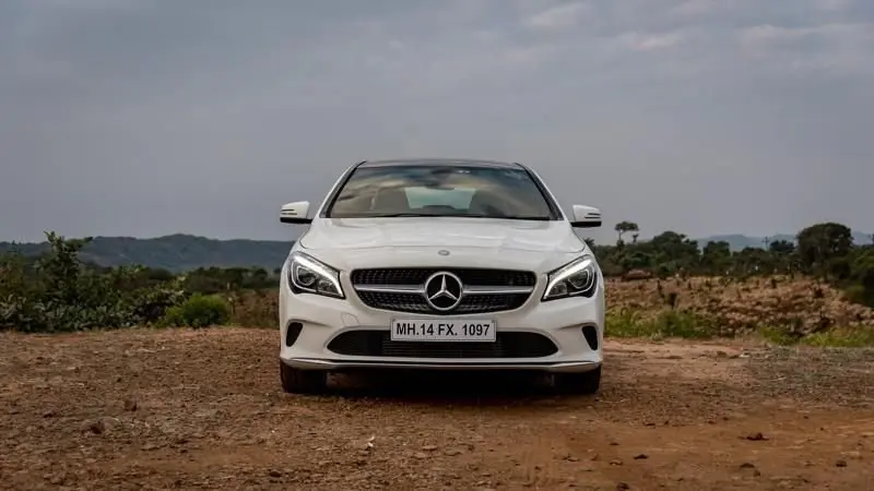 Hình ảnh Mercedes CLA 200 đẹp 9