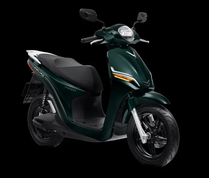 VinFast Feliz S màu xanh