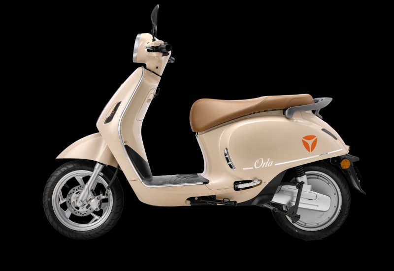 Yadea Orla 2024 màu kem