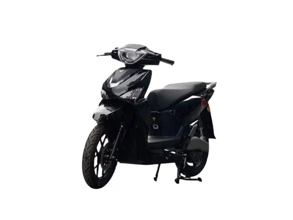 Yadea V002 màu đen