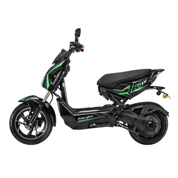 Yadea Xmen Neo màu xanh lục đen