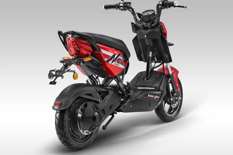 Đánh giá xe máy điện YADEA Xmen Neo 4