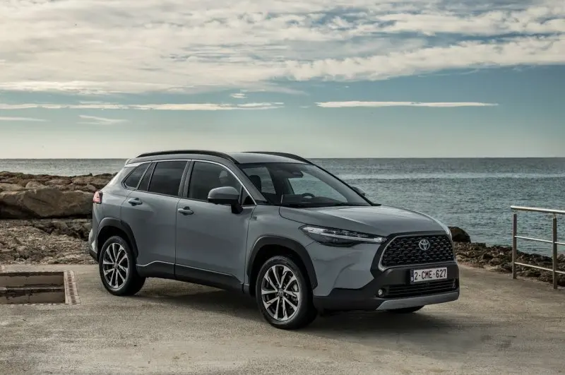 Ảnh xe Toyota Corolla Cross 1.8G chi tiết nhất 25