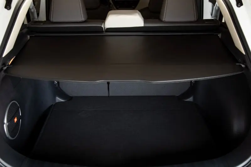 Nội thất tinh xảo của xe Toyota Corolla Cross 1.8G 7